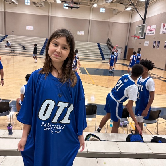 Meet your Posher, Karol - Picture 8 of 16